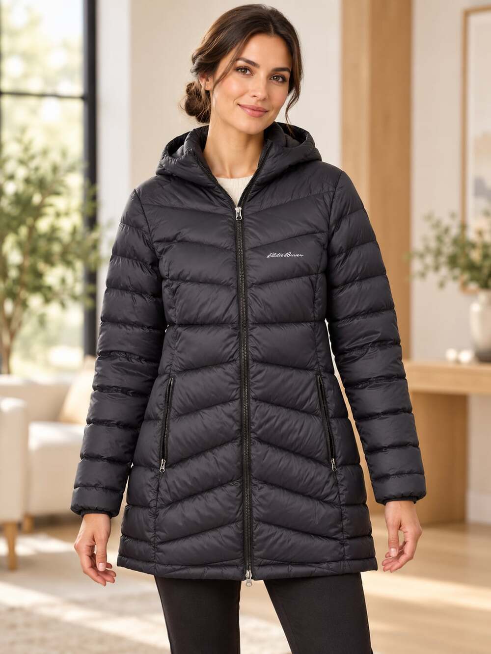 Eddie Bauer Chevron Hooded Down Parka Women’s L Black 650 Fill Puffer Coat